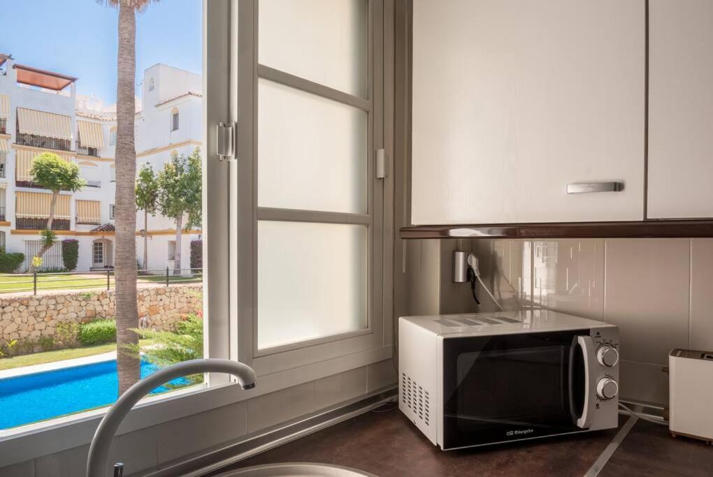 Apartamento Con Piscina Cerca Del Golf En Atalaya - Atalaya Del Golf 31 Estepona Exterior foto