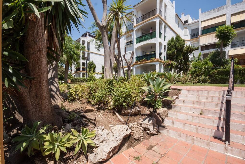 Apartamento Con Piscina Cerca Del Golf En Atalaya - Atalaya Del Golf 31 Estepona Exterior foto