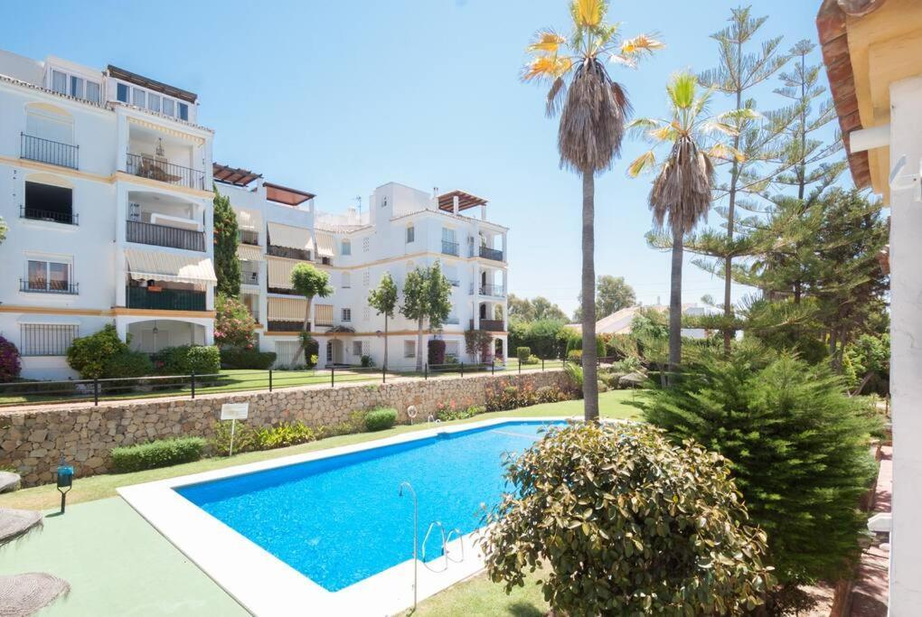 Apartamento Con Piscina Cerca Del Golf En Atalaya - Atalaya Del Golf 31 Estepona Exterior foto