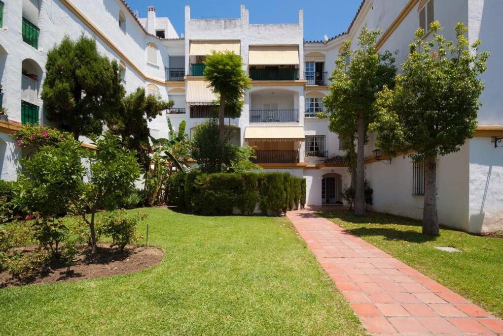 Apartamento Con Piscina Cerca Del Golf En Atalaya - Atalaya Del Golf 31 Estepona Exterior foto