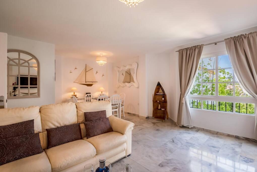 Apartamento Con Piscina Cerca Del Golf En Atalaya - Atalaya Del Golf 31 Estepona Exterior foto